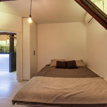 Centre Rooftop Knez Mihailova بلغراد